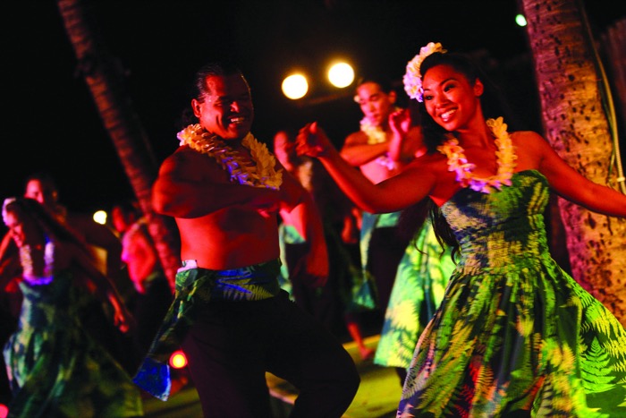 partecipare ad un Luau ad Oahu